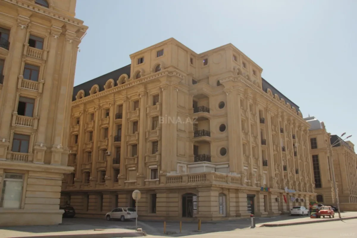 Satılır 2 otaqlı mənzil 256 m²