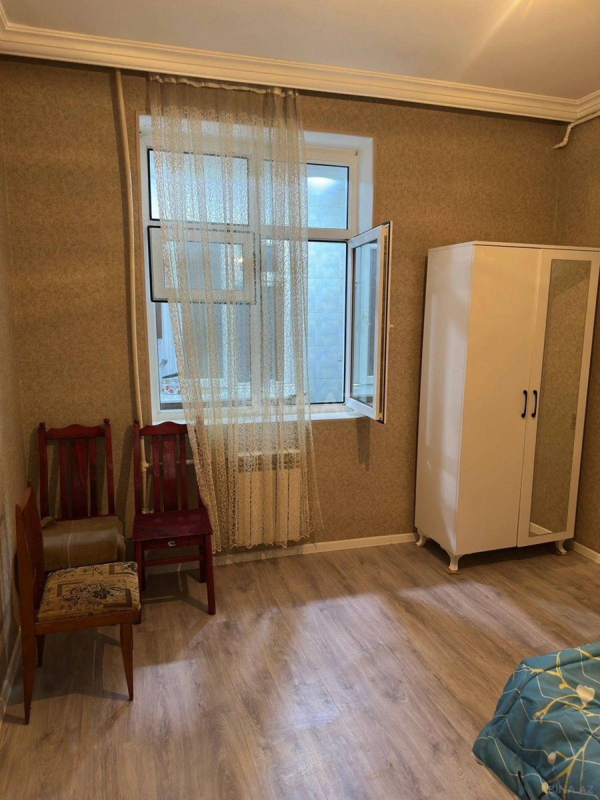 Kirayə verilir 2 otaqlı mənzil 60 m²