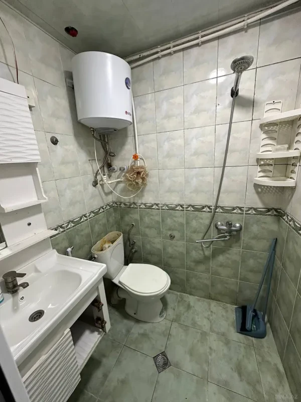 Kirayə verilir 2 otaqlı mənzil 60 m²