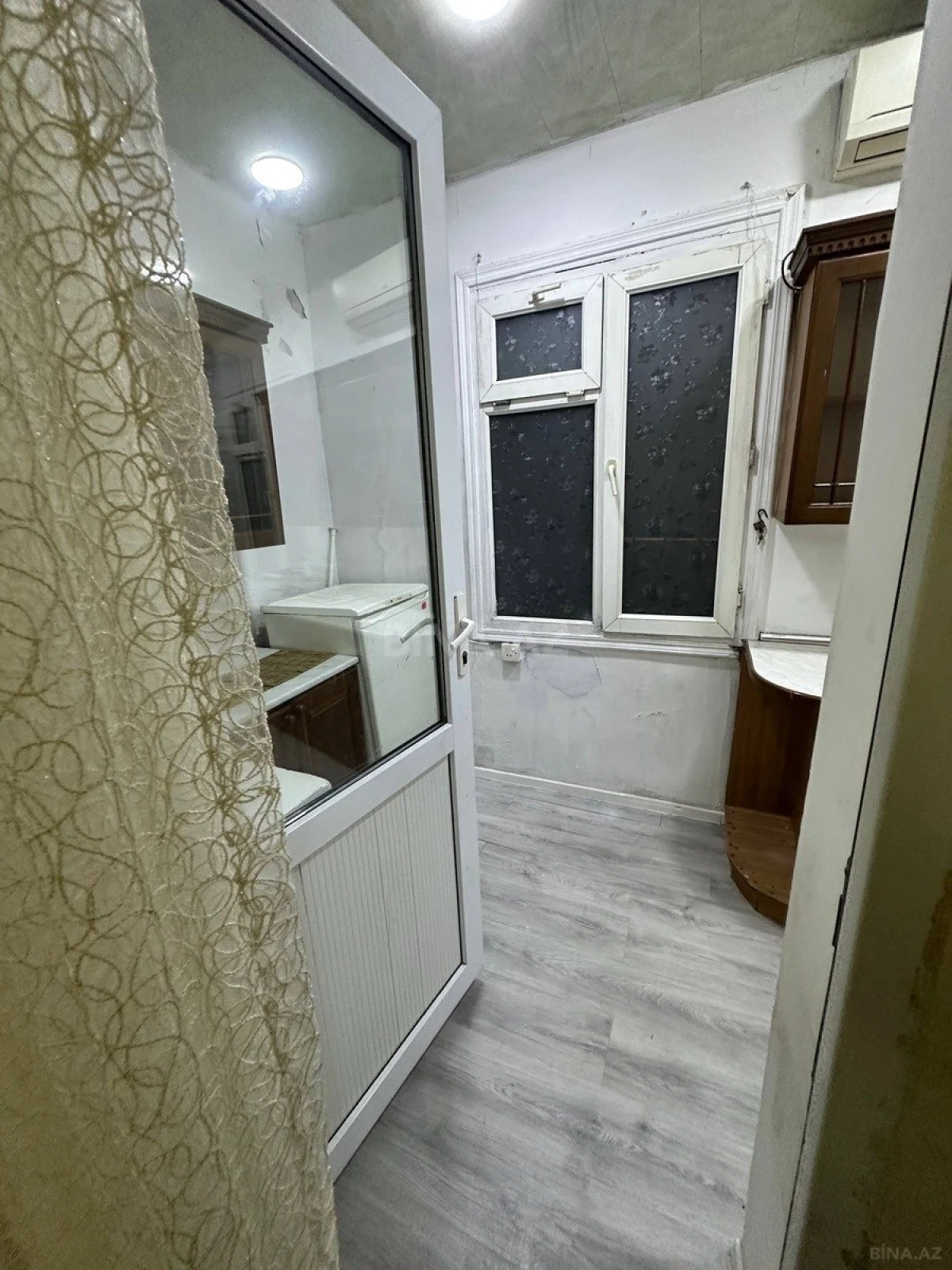 Kirayə verilir 2 otaqlı mənzil 60 m²