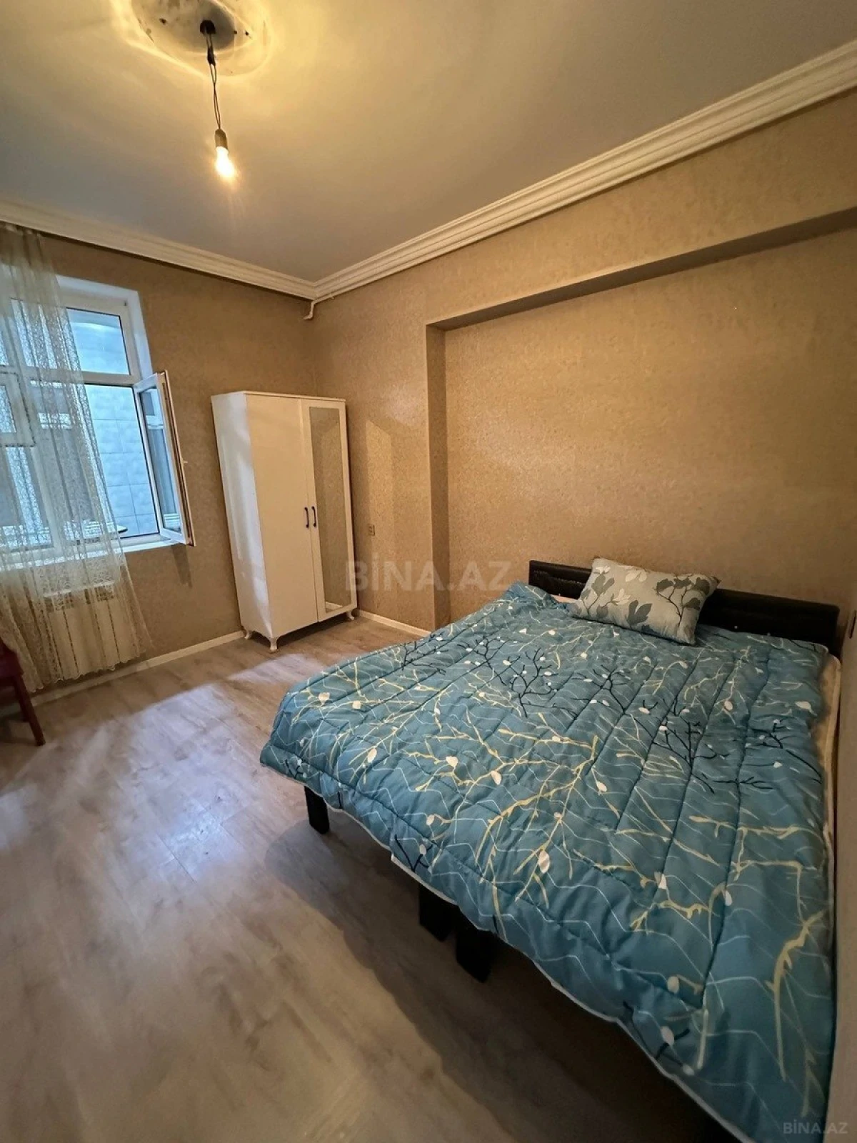 Kirayə verilir 2 otaqlı mənzil 60 m²