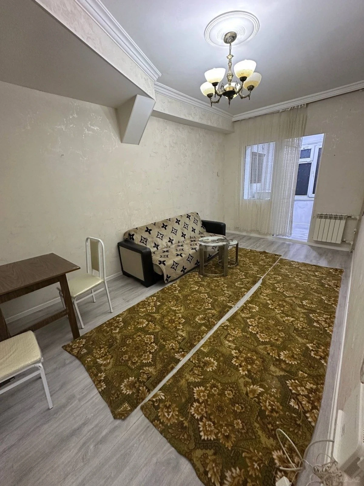 Kirayə verilir 2 otaqlı mənzil 60 m²