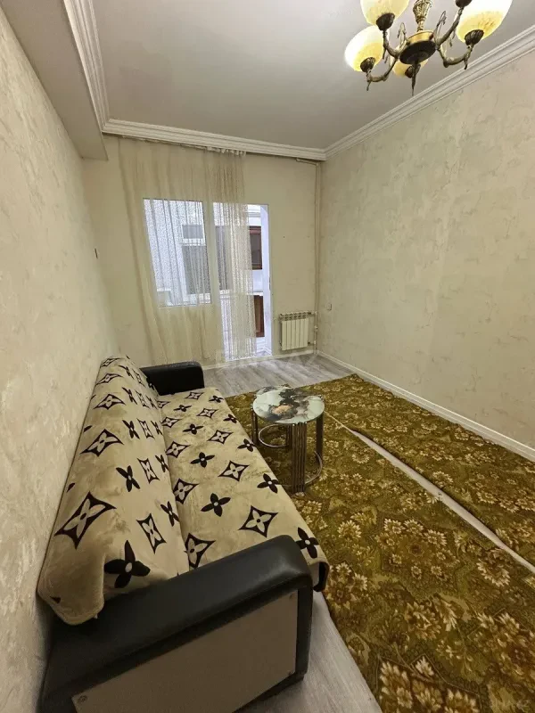 Kirayə verilir 2 otaqlı mənzil 60 m²