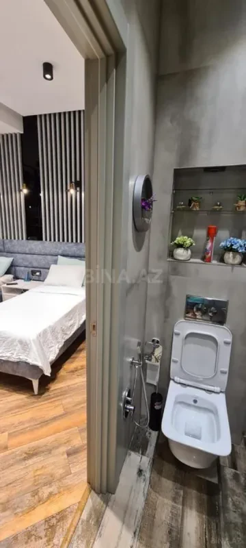 Kirayə verilir 5 otaqlı mənzil 246 m²