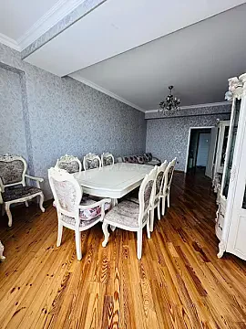 Satılır 3 otaqlı mənzil 101 m²