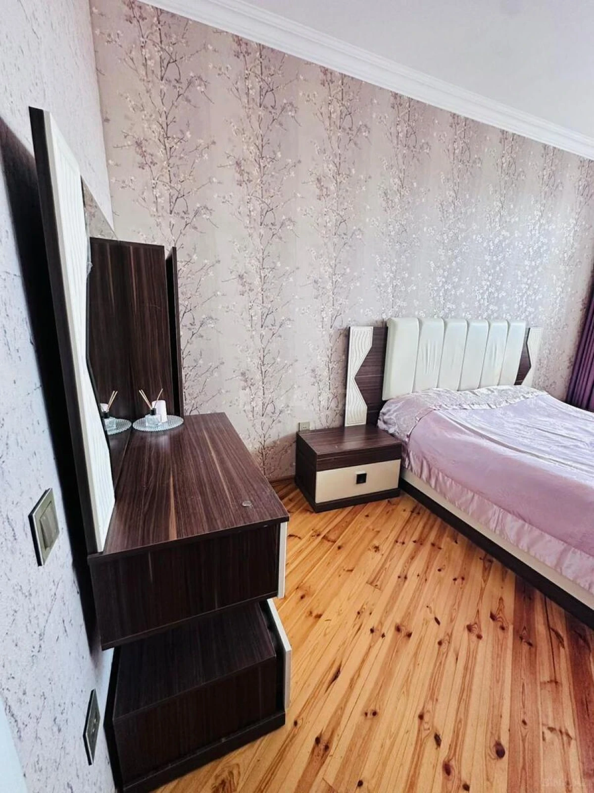 Satılır 3 otaqlı mənzil 101 m²