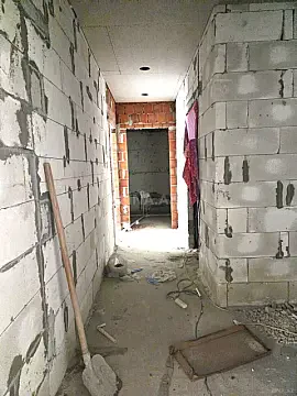 Satılır 2 otaqlı mənzil 90 m²