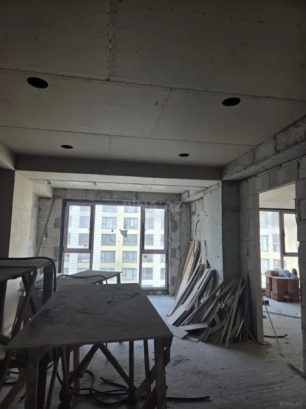 Satılır 2 otaqlı mənzil 90 m²