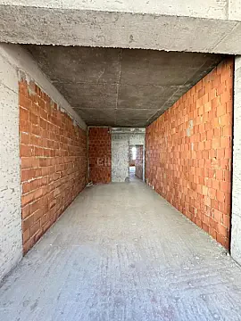 Satılır 3 otaqlı mənzil 166 m²