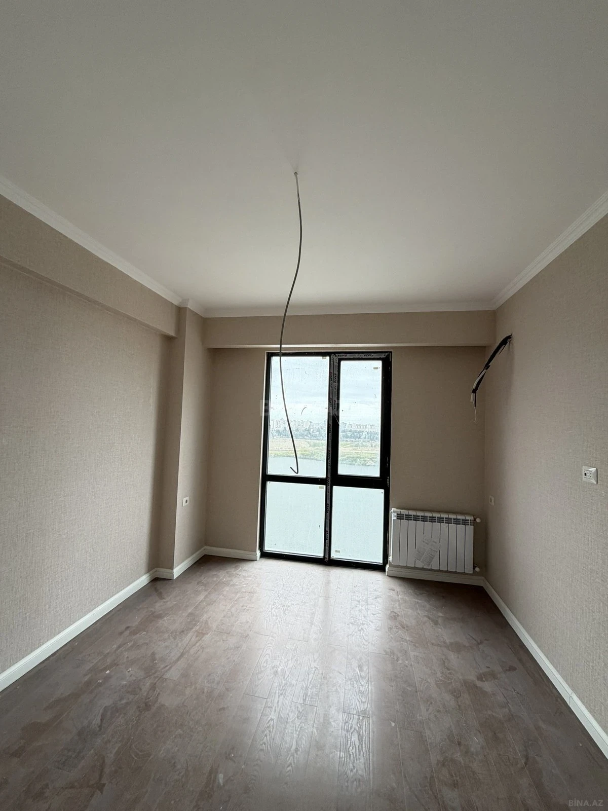 Satılır 3 otaqlı mənzil 84 m²