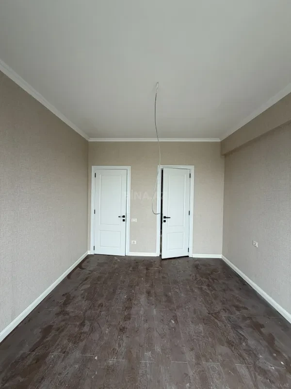 Satılır 3 otaqlı mənzil 84 m²