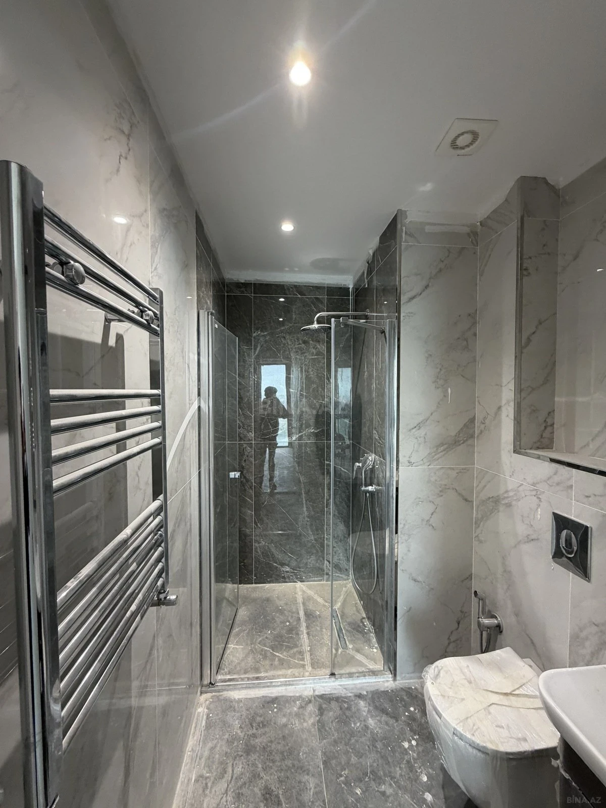 Satılır 3 otaqlı mənzil 84 m²