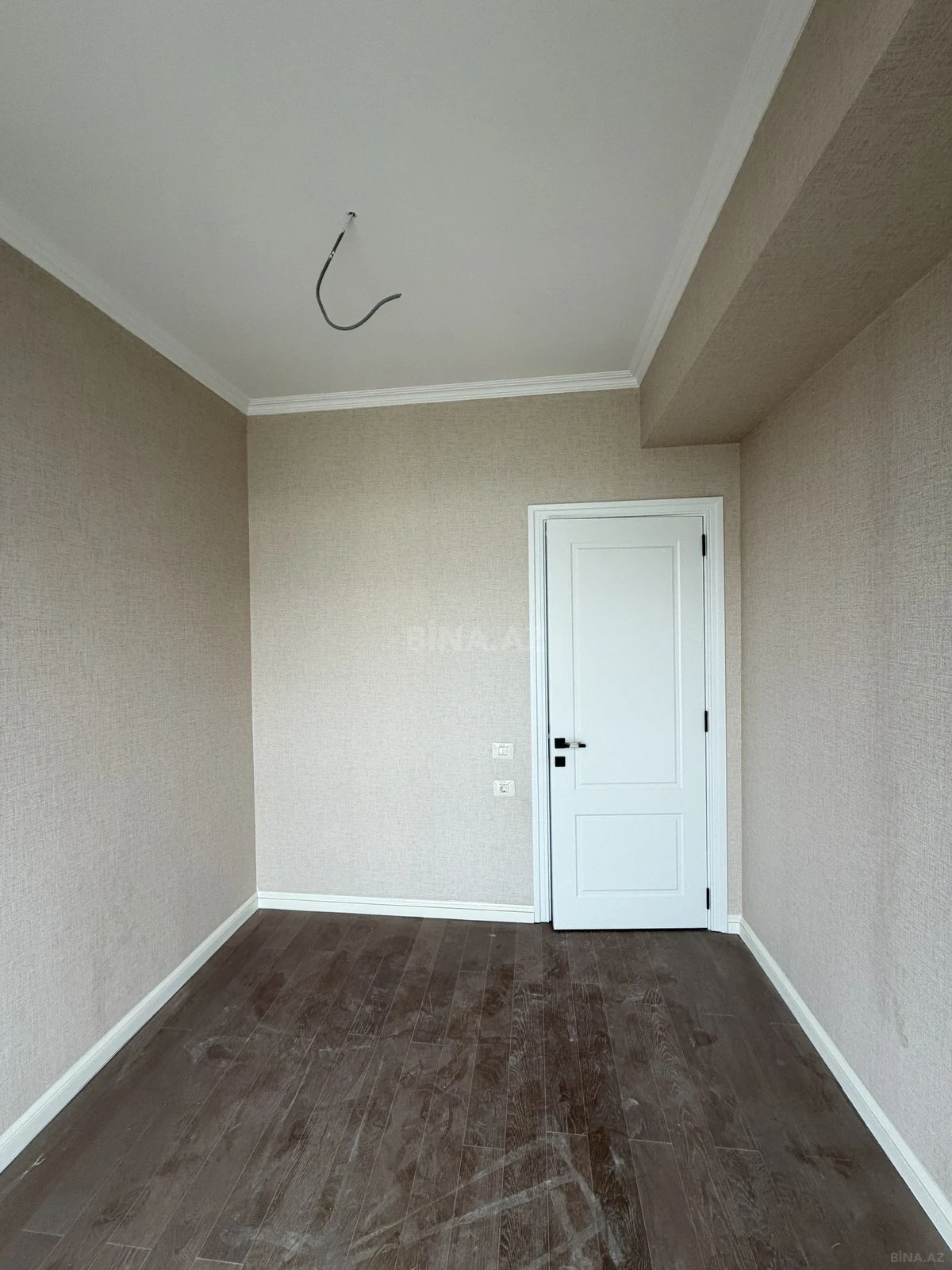 Satılır 3 otaqlı mənzil 84 m²