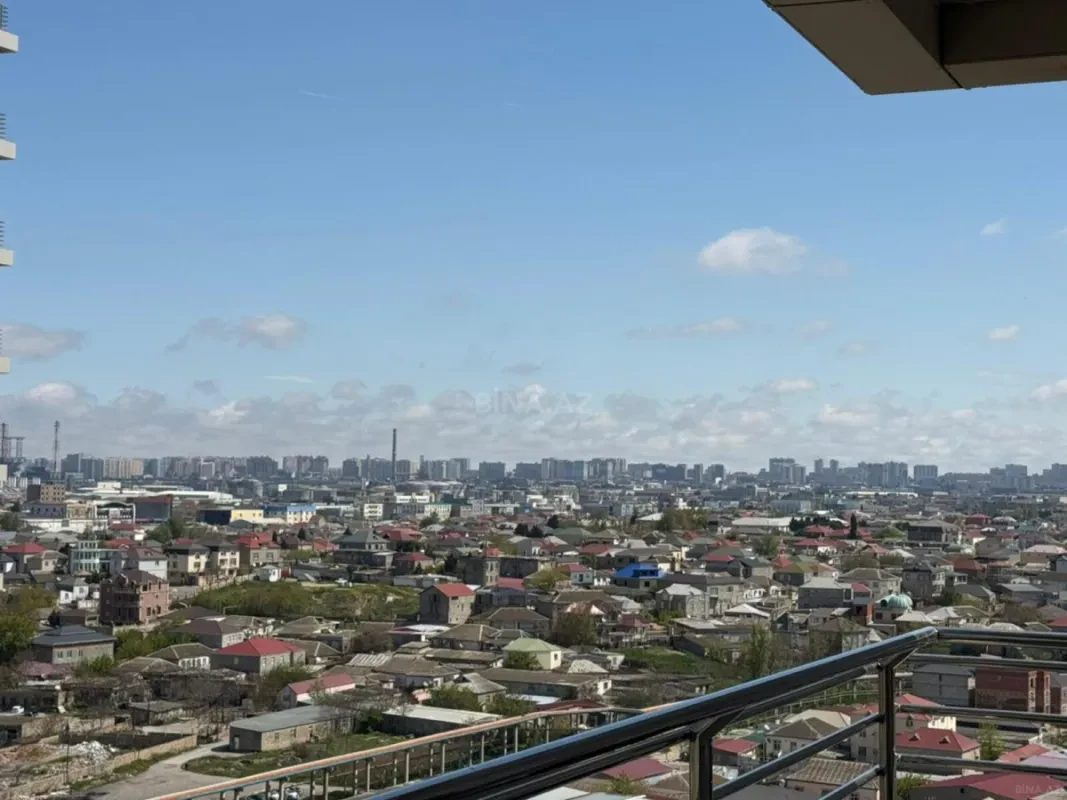 Satılır 3 otaqlı mənzil 157 m²
