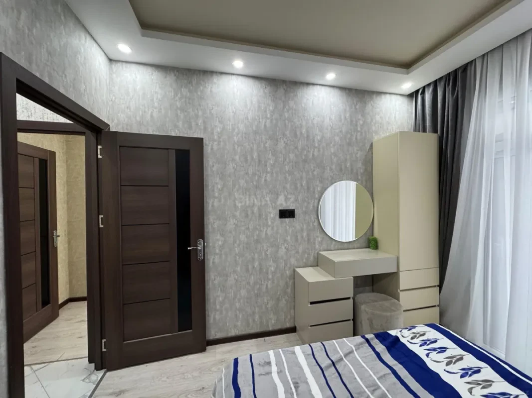 Kirayə verilir 2 otaqlı mənzil 60 m²