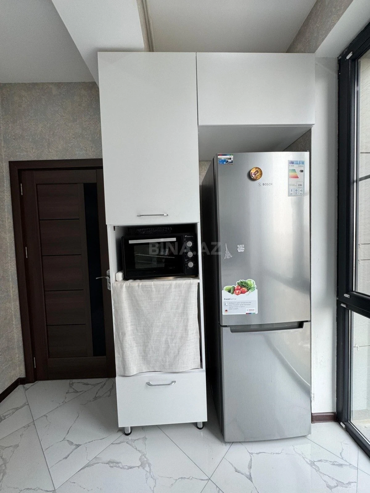 Kirayə verilir 2 otaqlı mənzil 60 m²
