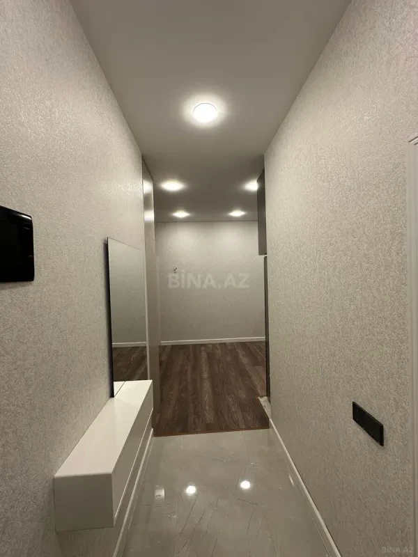 Satılır 2 otaqlı mənzil 80 m²