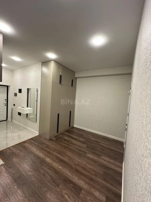 Satılır 2 otaqlı mənzil 80 m²