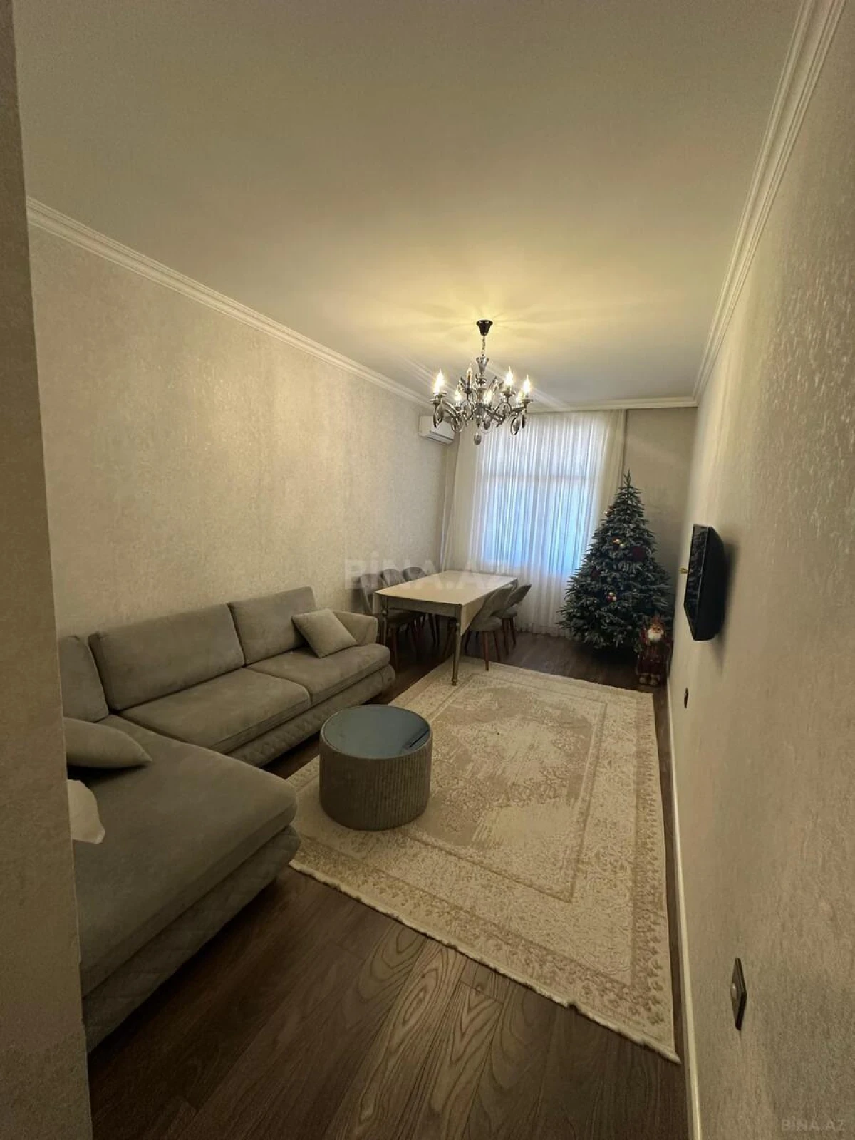 Satılır 2 otaqlı mənzil 80 m²