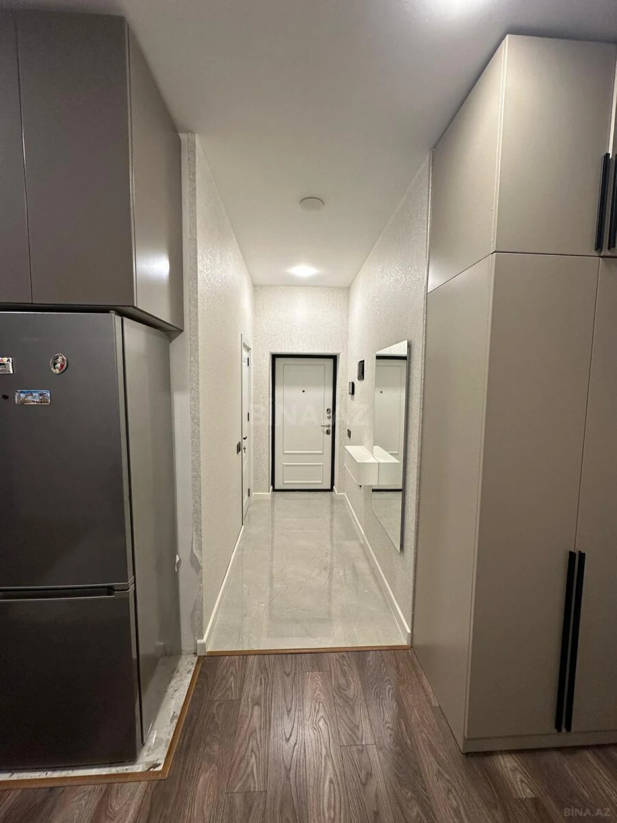 Satılır 2 otaqlı mənzil 80 m²