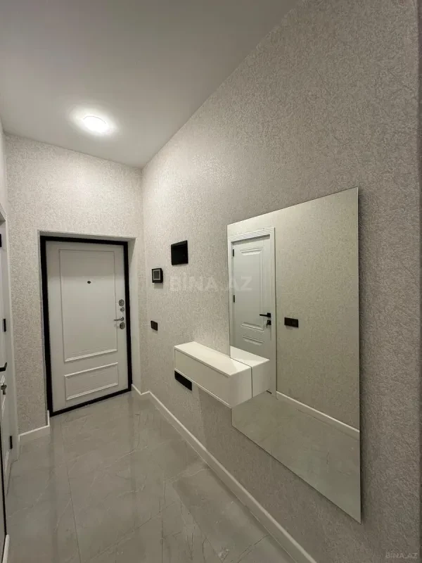 Satılır 2 otaqlı mənzil 80 m²