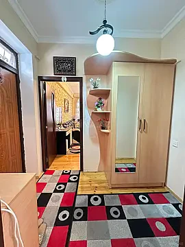 Satılır 2 otaqlı mənzil 70 m²