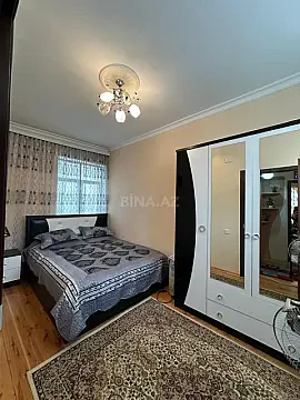 Satılır 2 otaqlı mənzil 70 m²
