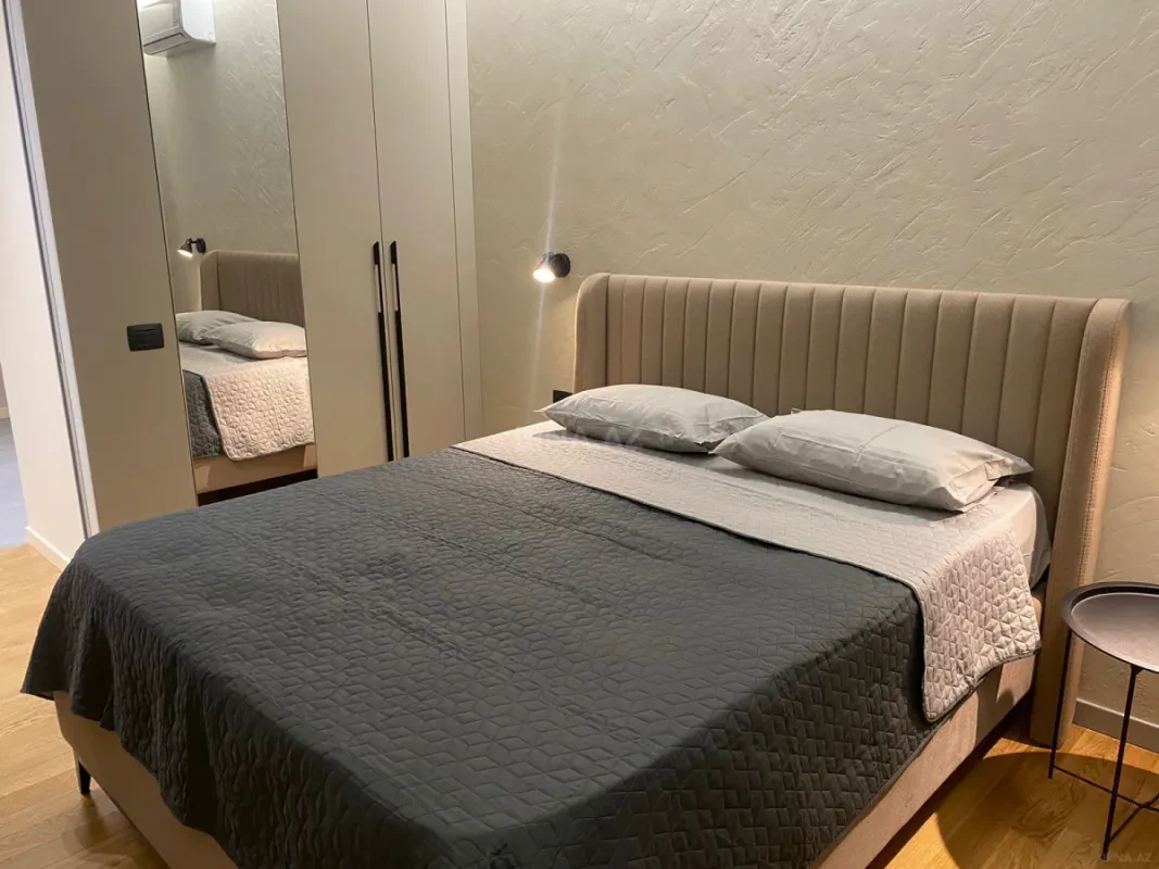 Kirayə verilir 2 otaqlı mənzil 70 m²