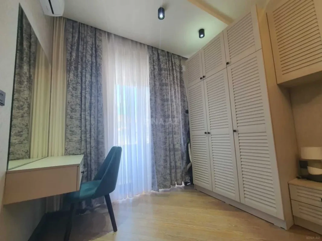 Kirayə verilir 2 otaqlı mənzil 70 m²