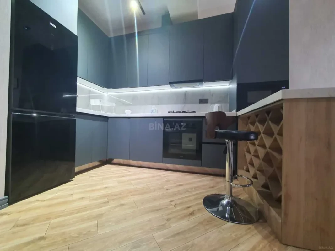 Kirayə verilir 2 otaqlı mənzil 70 m²