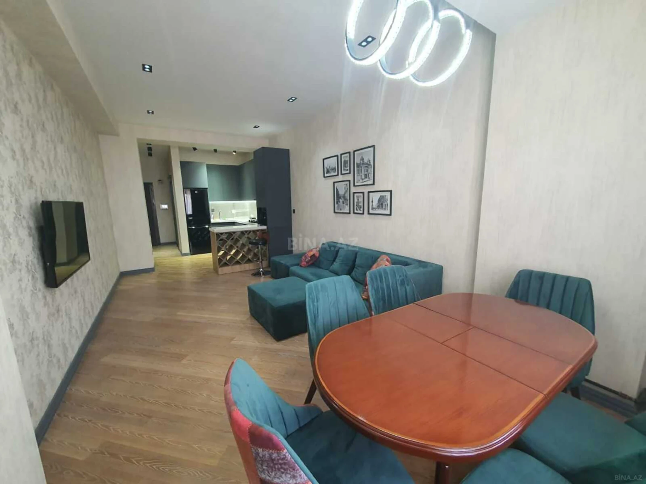 Kirayə verilir 2 otaqlı mənzil 70 m²