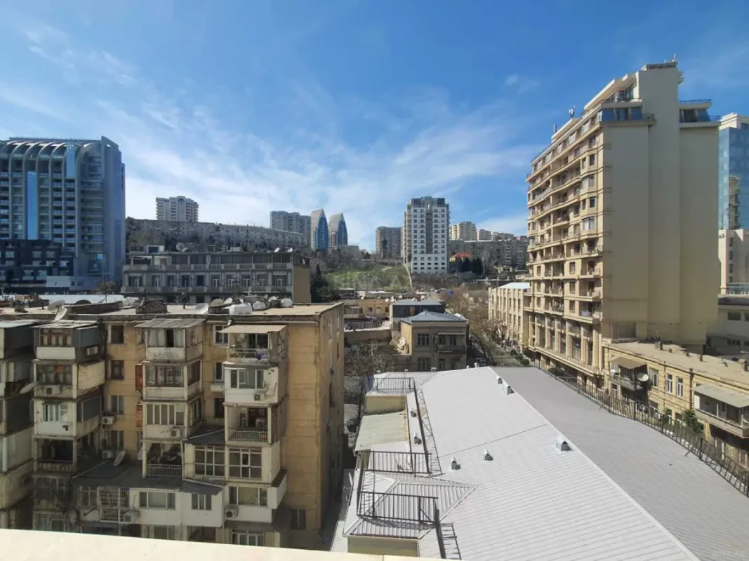 Kirayə verilir 2 otaqlı mənzil 70 m²
