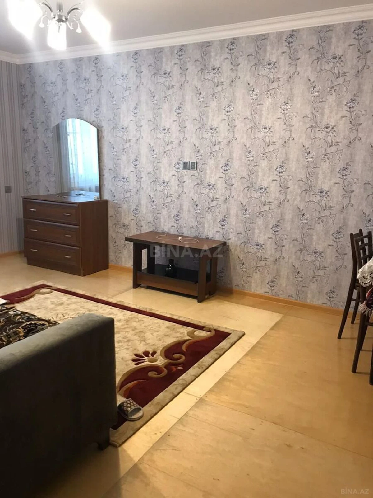 Satılır 1 otaqlı mənzil 35 m²