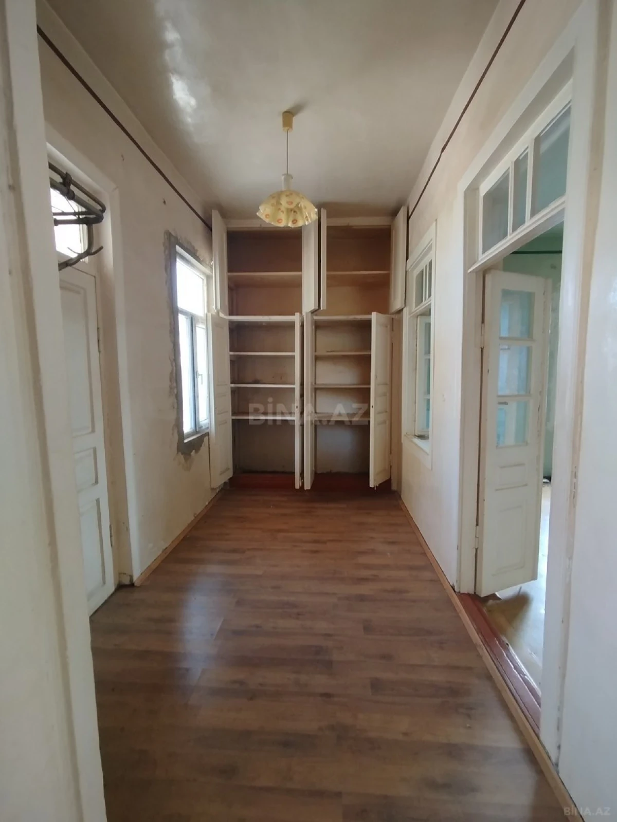 Satılır 3 otaqlı həyət evi 160 m²