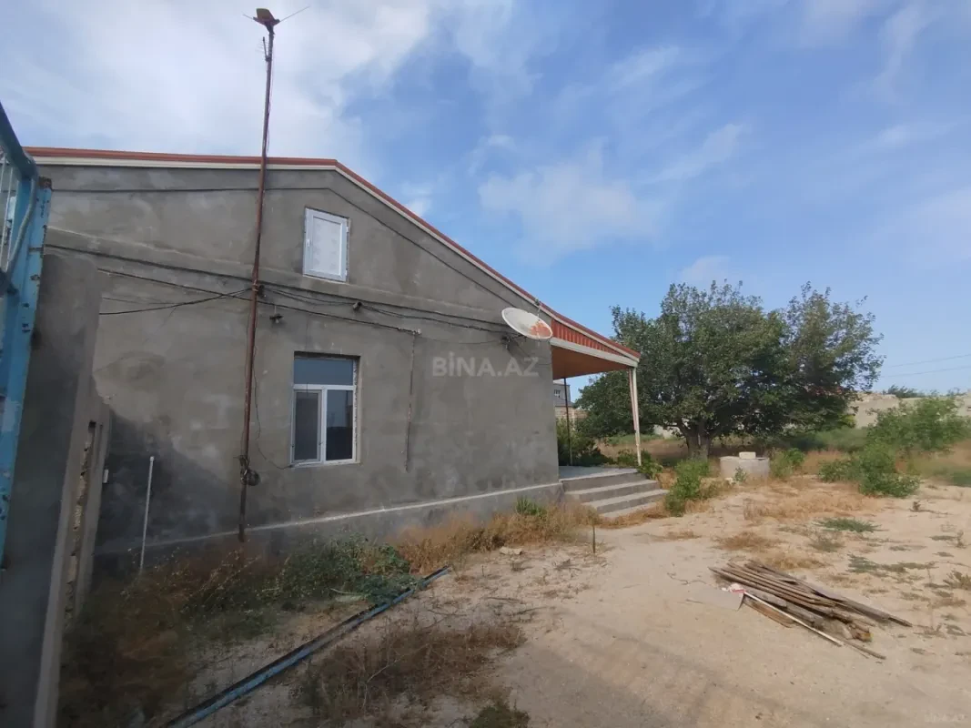 Satılır 3 otaqlı həyət evi 160 m²