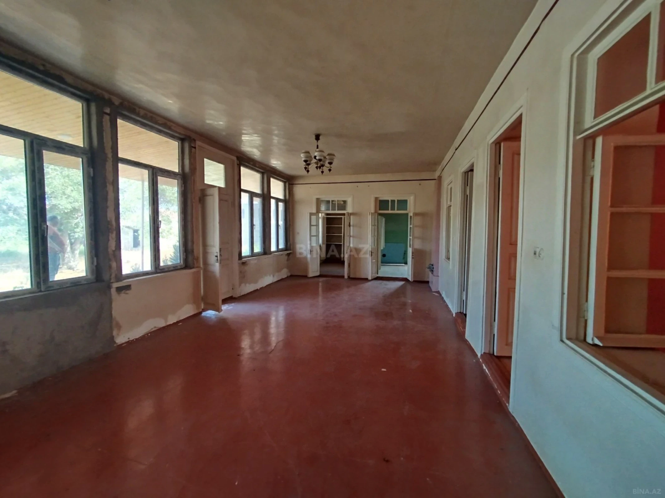 Satılır 3 otaqlı həyət evi 160 m²