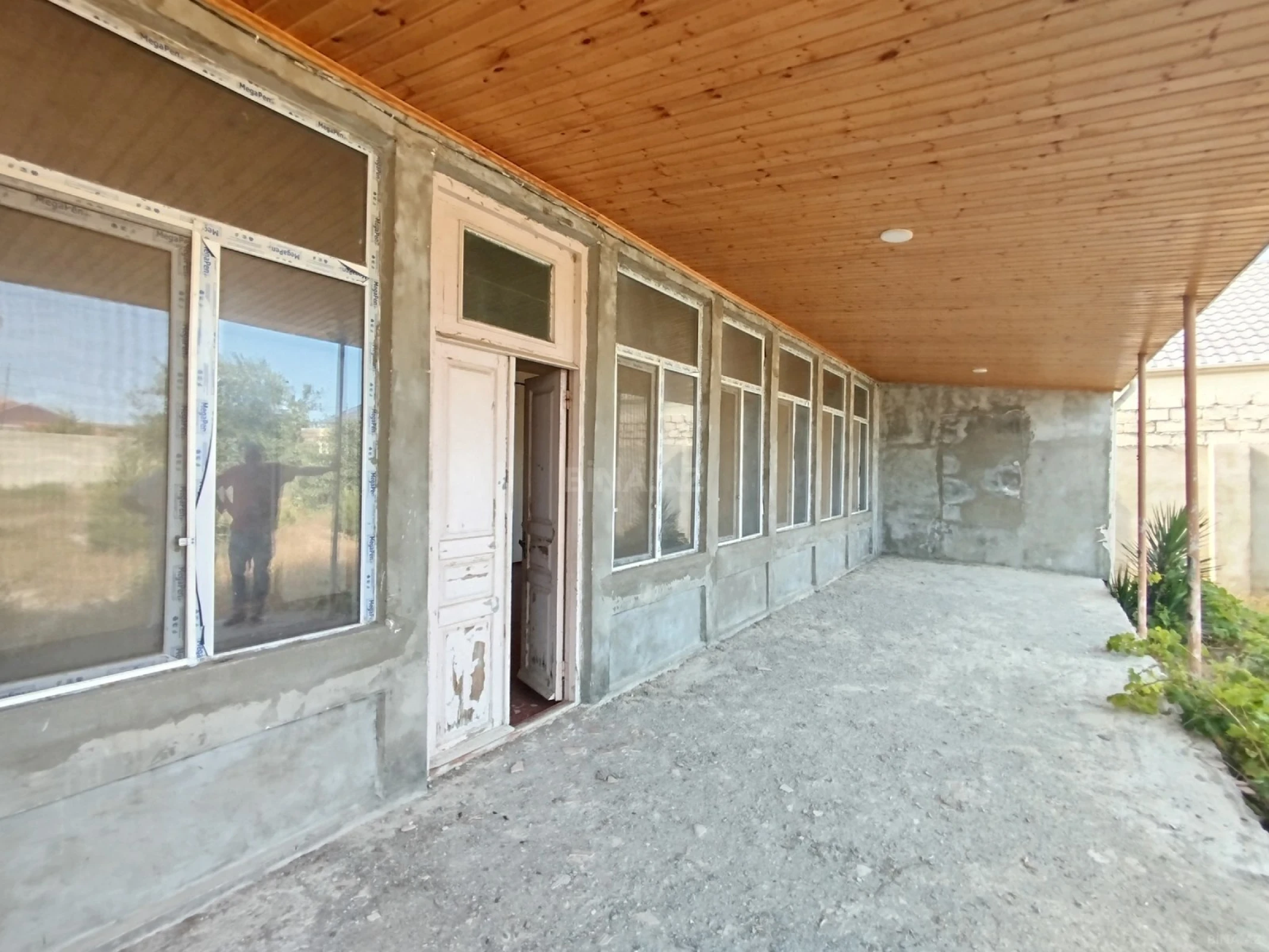 Satılır 3 otaqlı həyət evi 160 m²