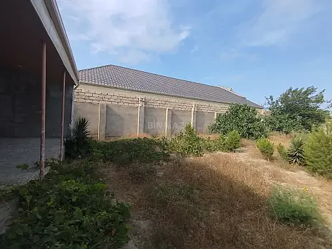 Satılır 3 otaqlı həyət evi 160 m²