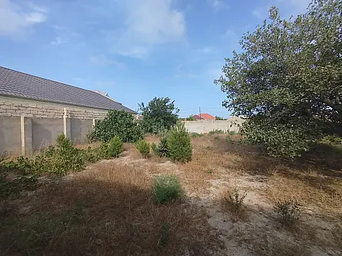 Satılır 3 otaqlı həyət evi 160 m²