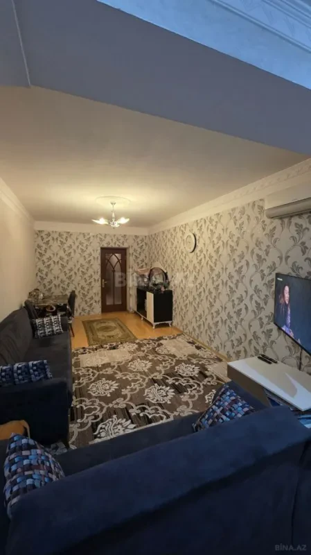 Satılır 2 otaqlı mənzil 65 m²