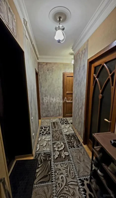 Satılır 2 otaqlı mənzil 65 m²