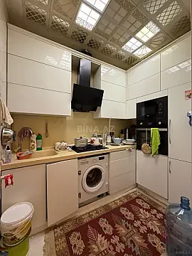Satılır 2 otaqlı mənzil 78 m²