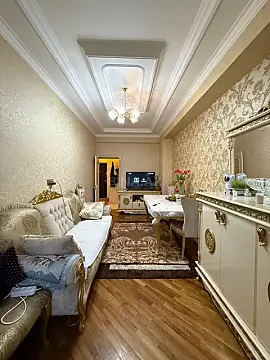 Satılır 2 otaqlı mənzil 78 m²
