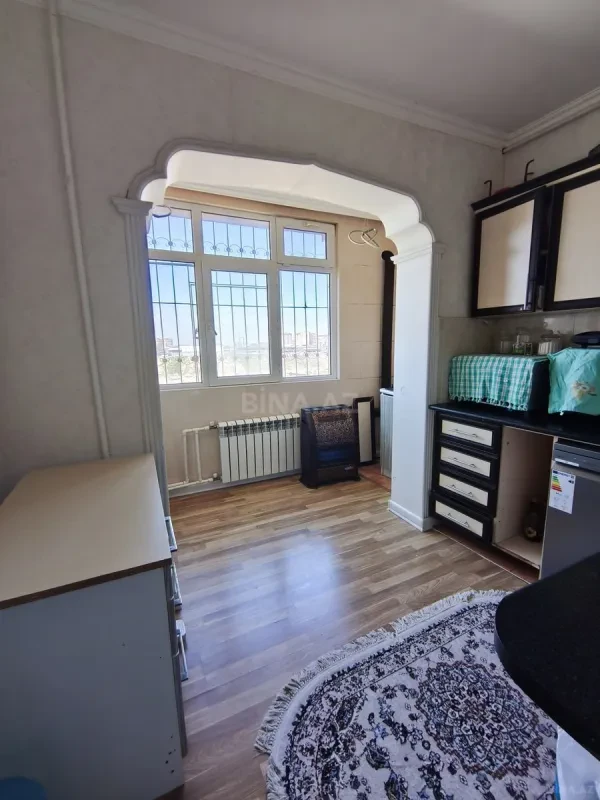 Satılır 2 otaqlı mənzil 70 m²