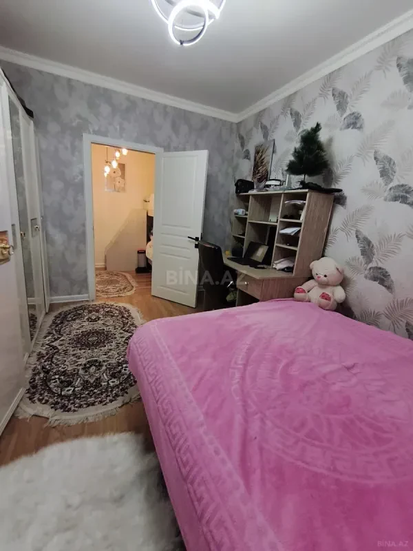 Satılır 2 otaqlı mənzil 70 m²