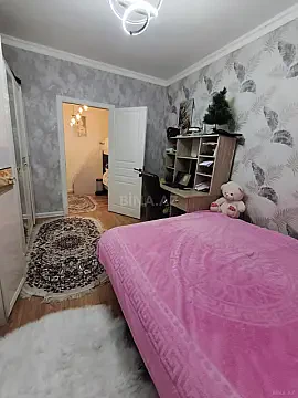 Satılır 2 otaqlı mənzil 70 m²