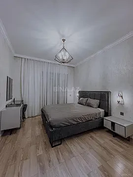 Kirayə verilir 2 otaqlı mənzil 71 m²