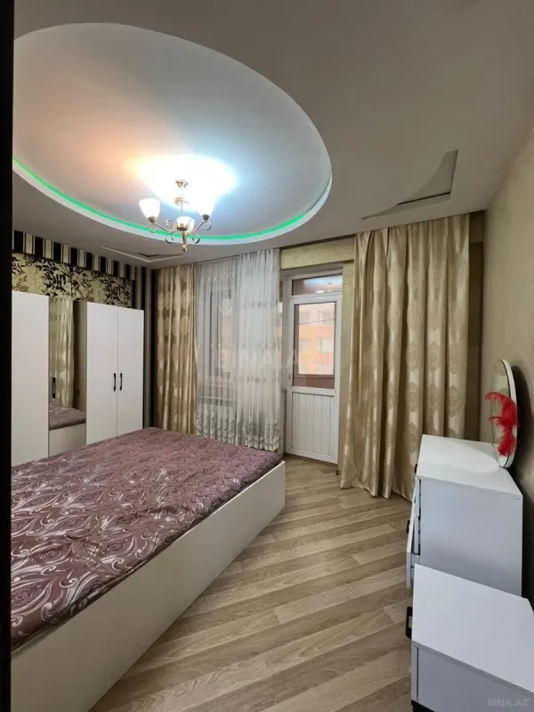 Satılır 2 otaqlı mənzil 80 m²