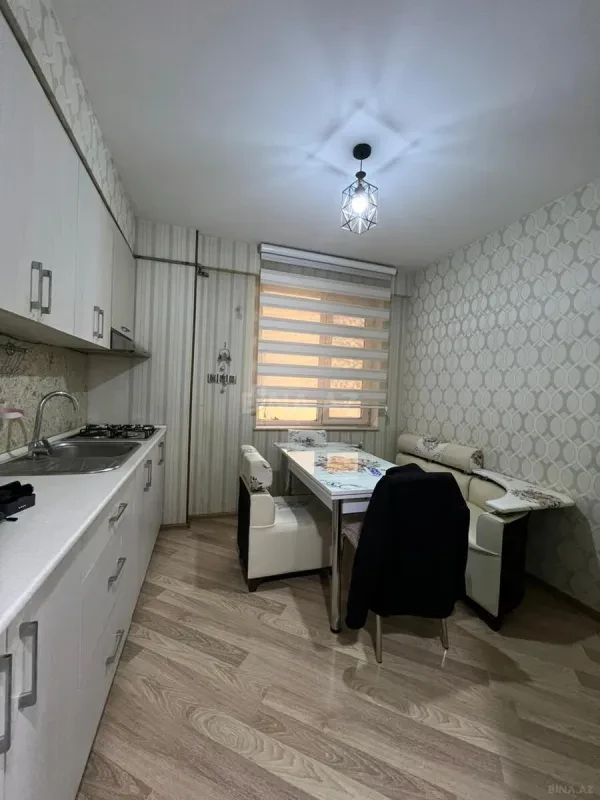 Satılır 2 otaqlı mənzil 80 m²