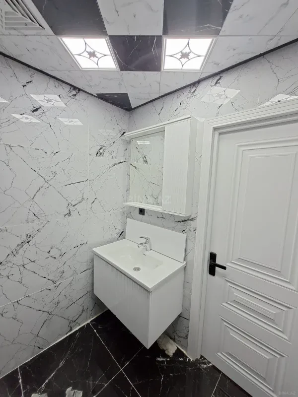 Satılır 3 otaqlı mənzil 83 m²